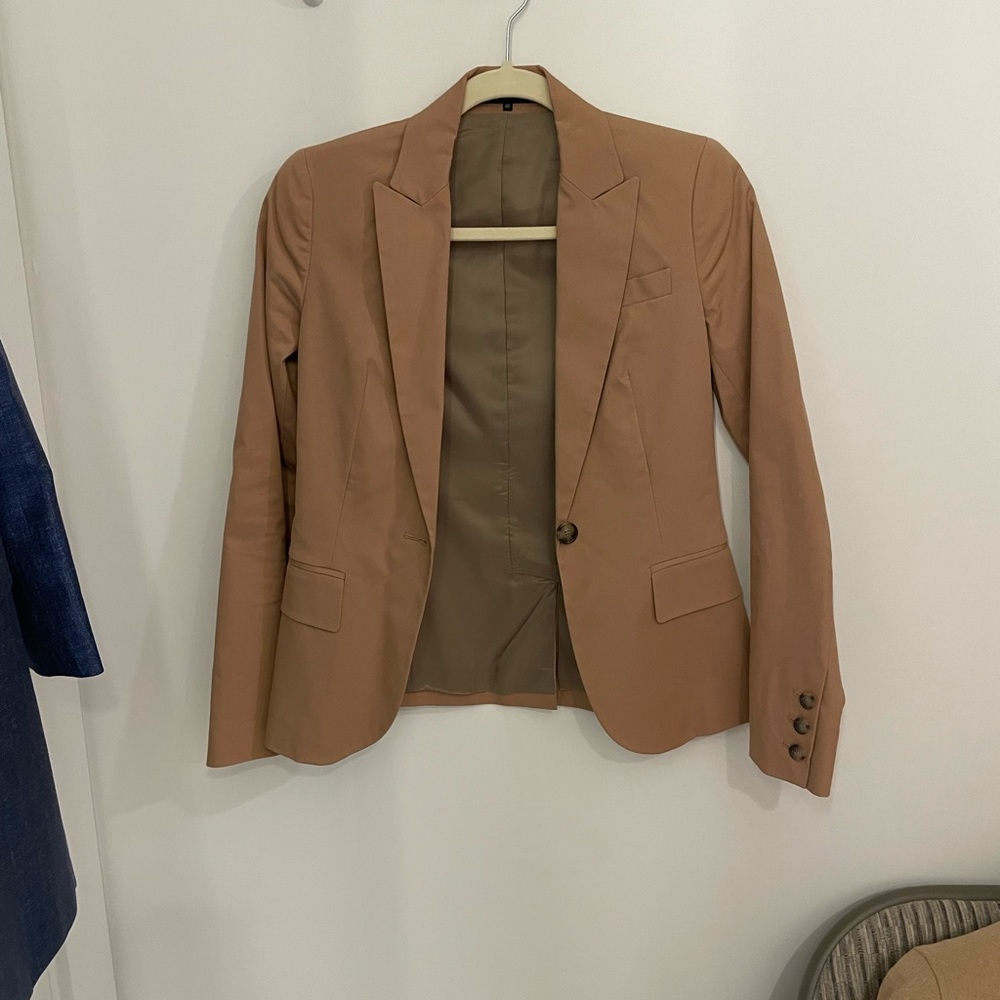 Theory camel blazer 00